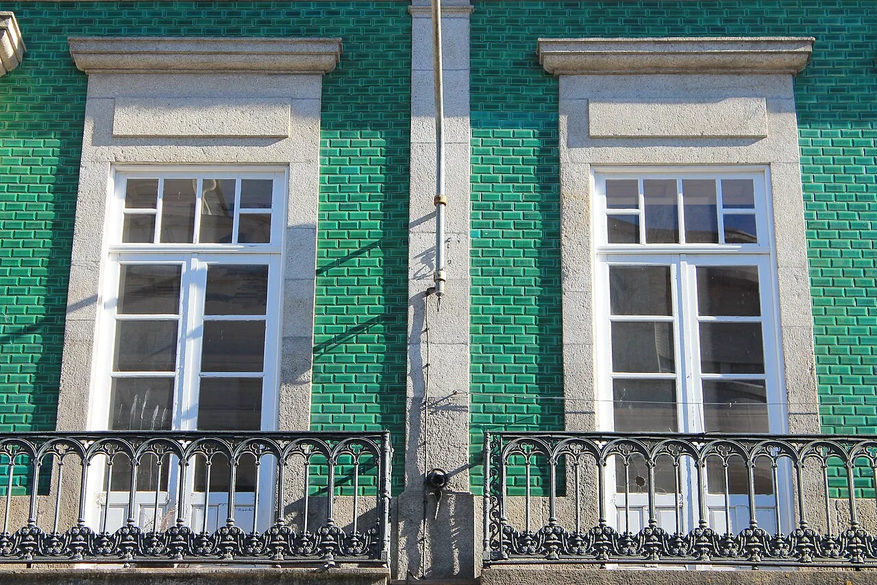 Fachadas e arquitetura urbana no Porto