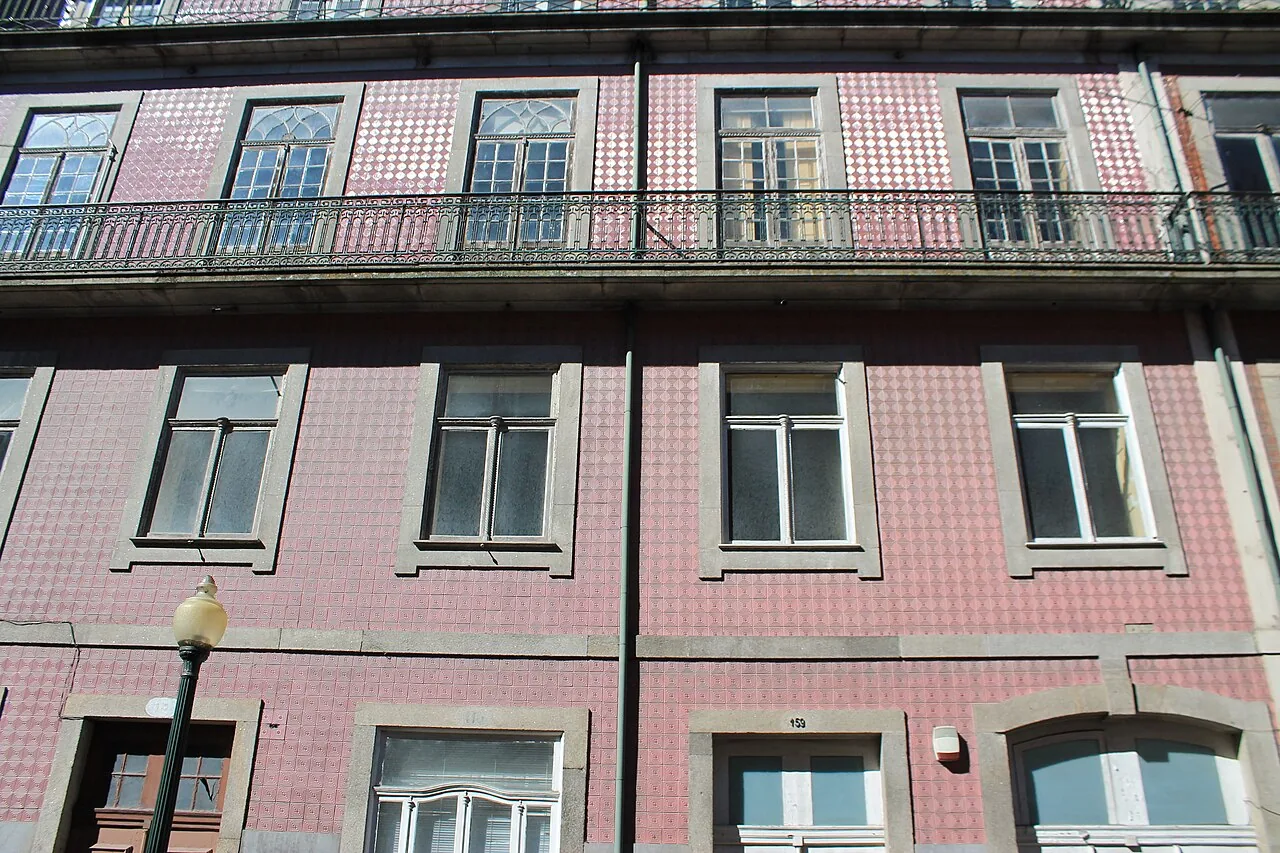 Fachadas e arquitetura urbana no Porto