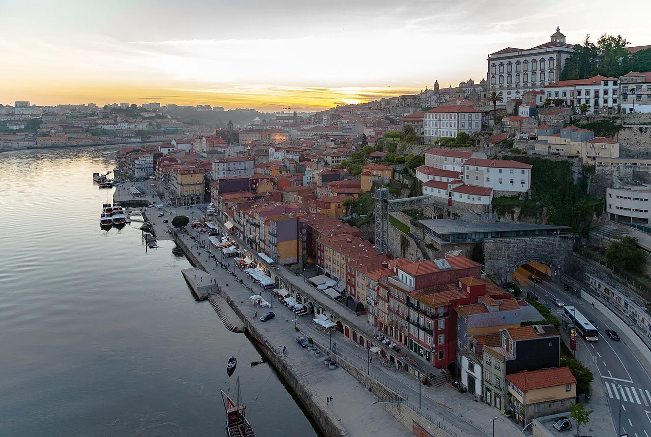 Ribeira do Porto junto ao Douro